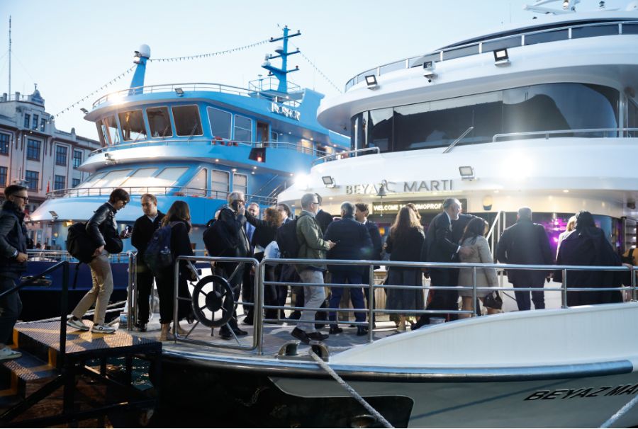 Road Show_Istanbul_3.jpg
